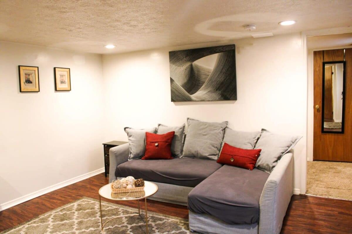 1 Bed Apt - Amazing Location 1 Block To Carson St Pittsburgh Exterior foto